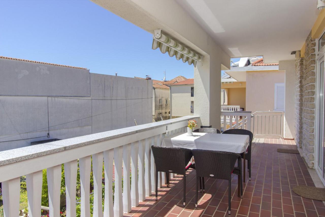 Apartments Konta City Center Vodice Exterior photo