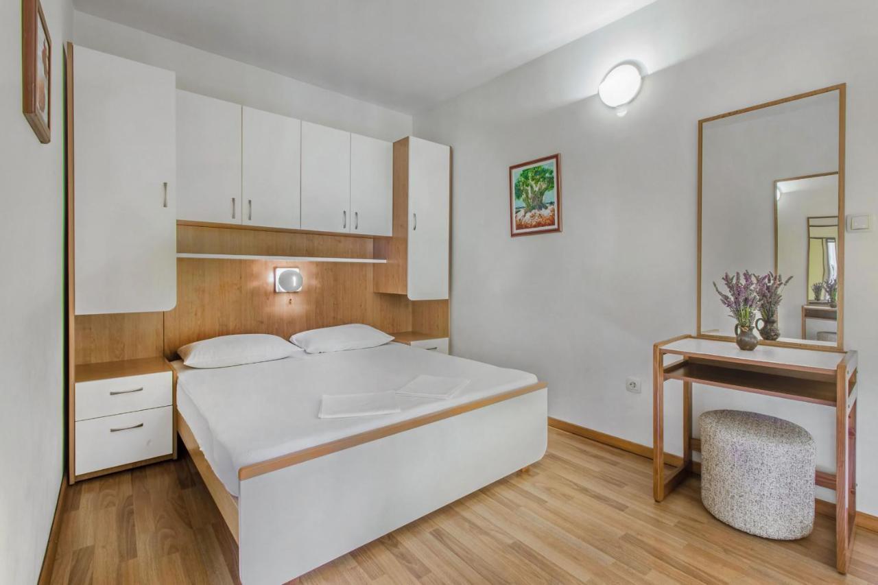 Apartments Konta City Center Vodice Exterior photo