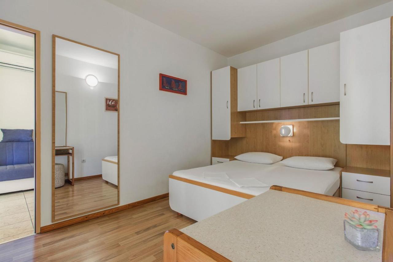 Apartments Konta City Center Vodice Exterior photo