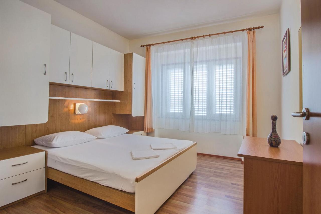 Apartments Konta City Center Vodice Exterior photo