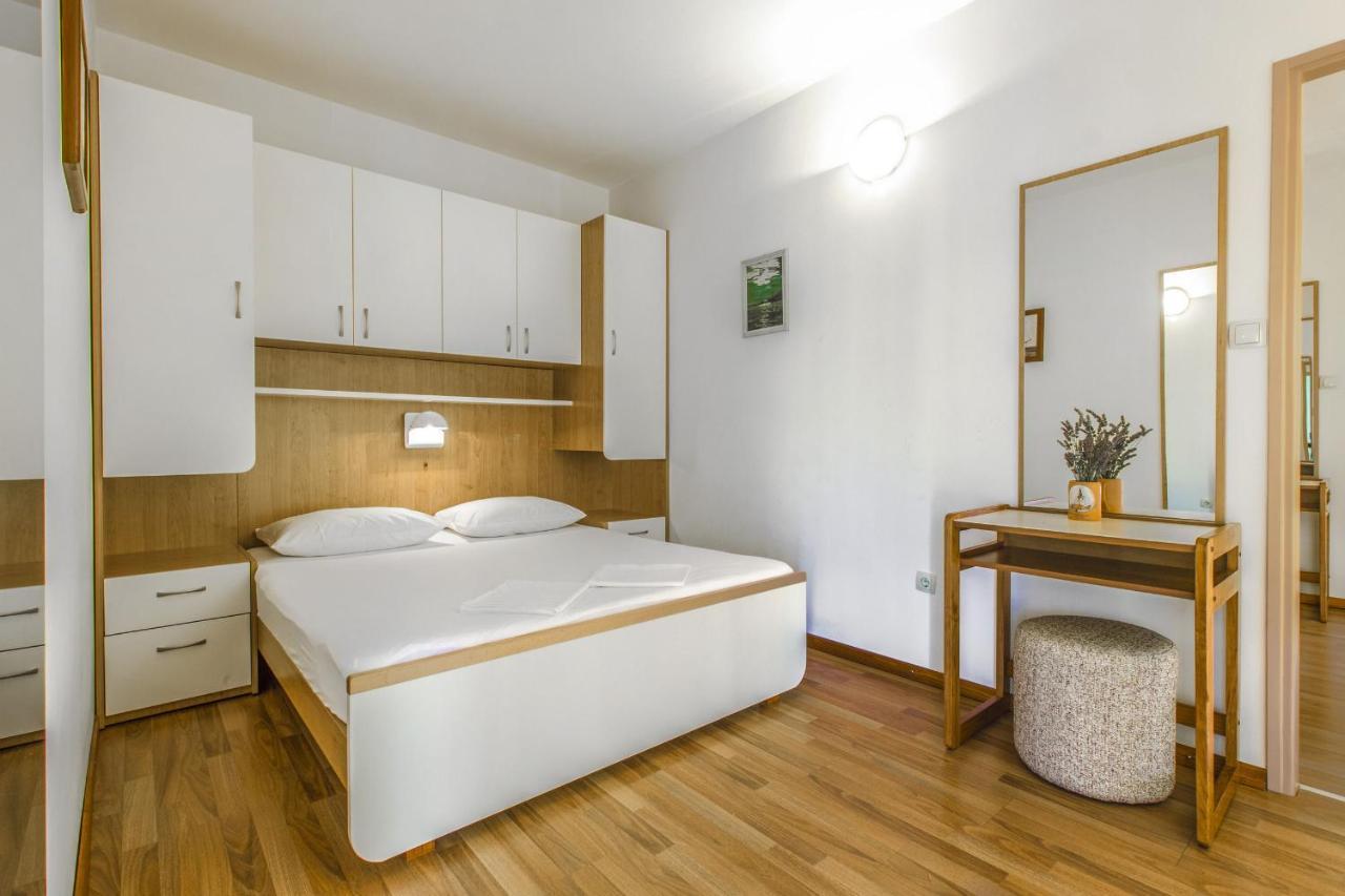 Apartments Konta City Center Vodice Exterior photo